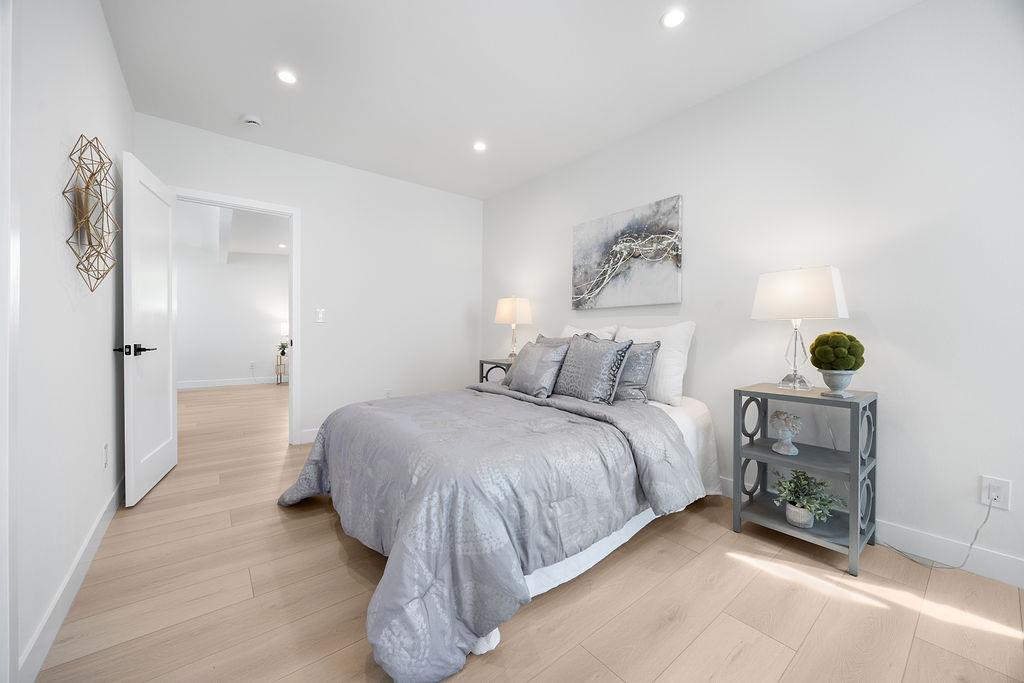 Detail Gallery Image 32 of 38 For 3040 Hoover St, Redwood City,  CA 94063 - 3 Beds | 2 Baths