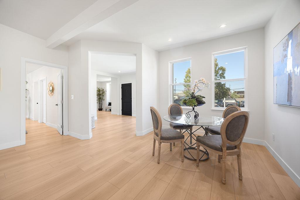 Detail Gallery Image 9 of 38 For 3040 Hoover St, Redwood City,  CA 94063 - 3 Beds | 2 Baths