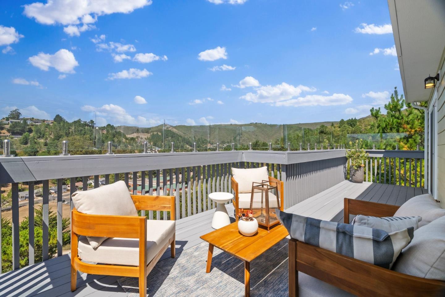 Detail Gallery Image 26 of 58 For 9 Humboldt Ct, Pacifica,  CA 94044 - 3 Beds | 2/1 Baths