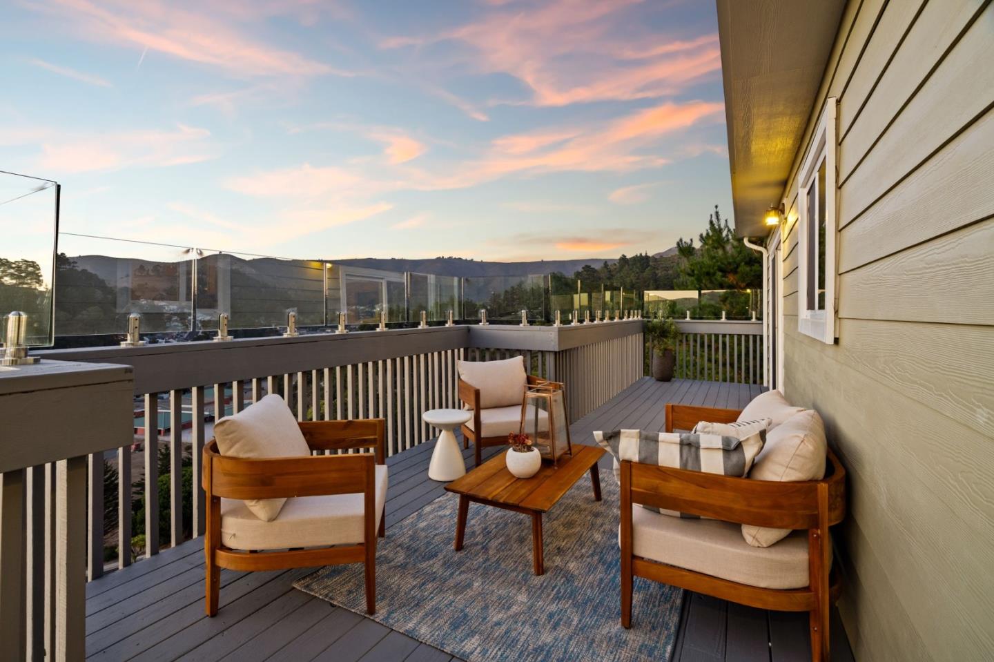 Detail Gallery Image 27 of 58 For 9 Humboldt Ct, Pacifica,  CA 94044 - 3 Beds | 2/1 Baths