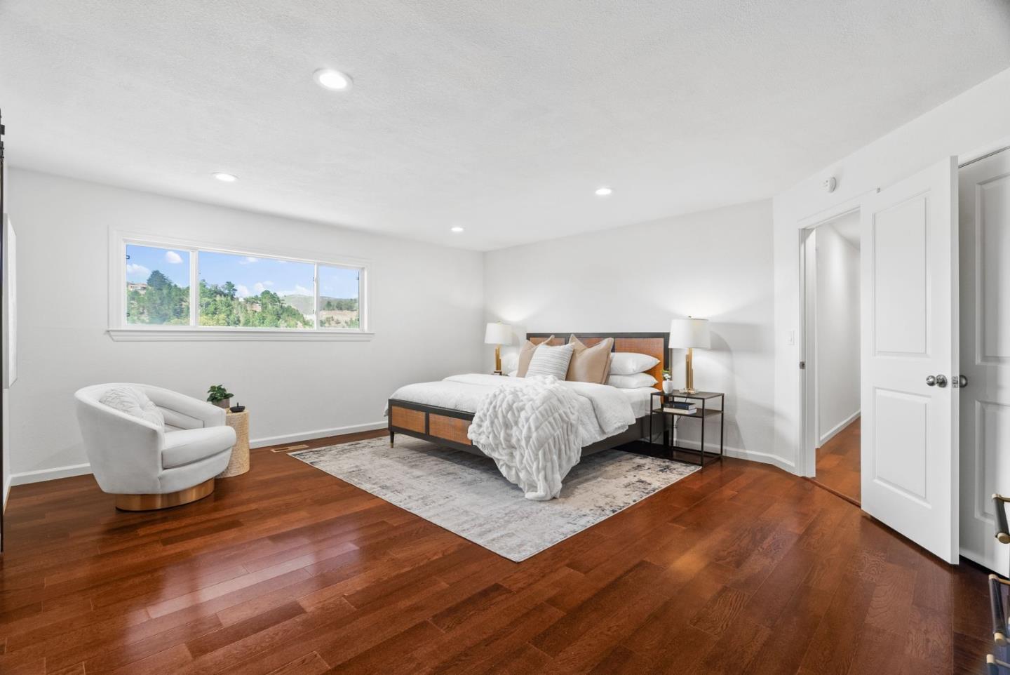 Detail Gallery Image 30 of 58 For 9 Humboldt Ct, Pacifica,  CA 94044 - 3 Beds | 2/1 Baths