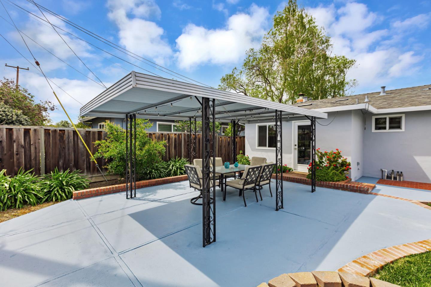 Detail Gallery Image 35 of 41 For 2806 Ruth Ct, Santa Clara,  CA 95051 - 3 Beds | 2 Baths