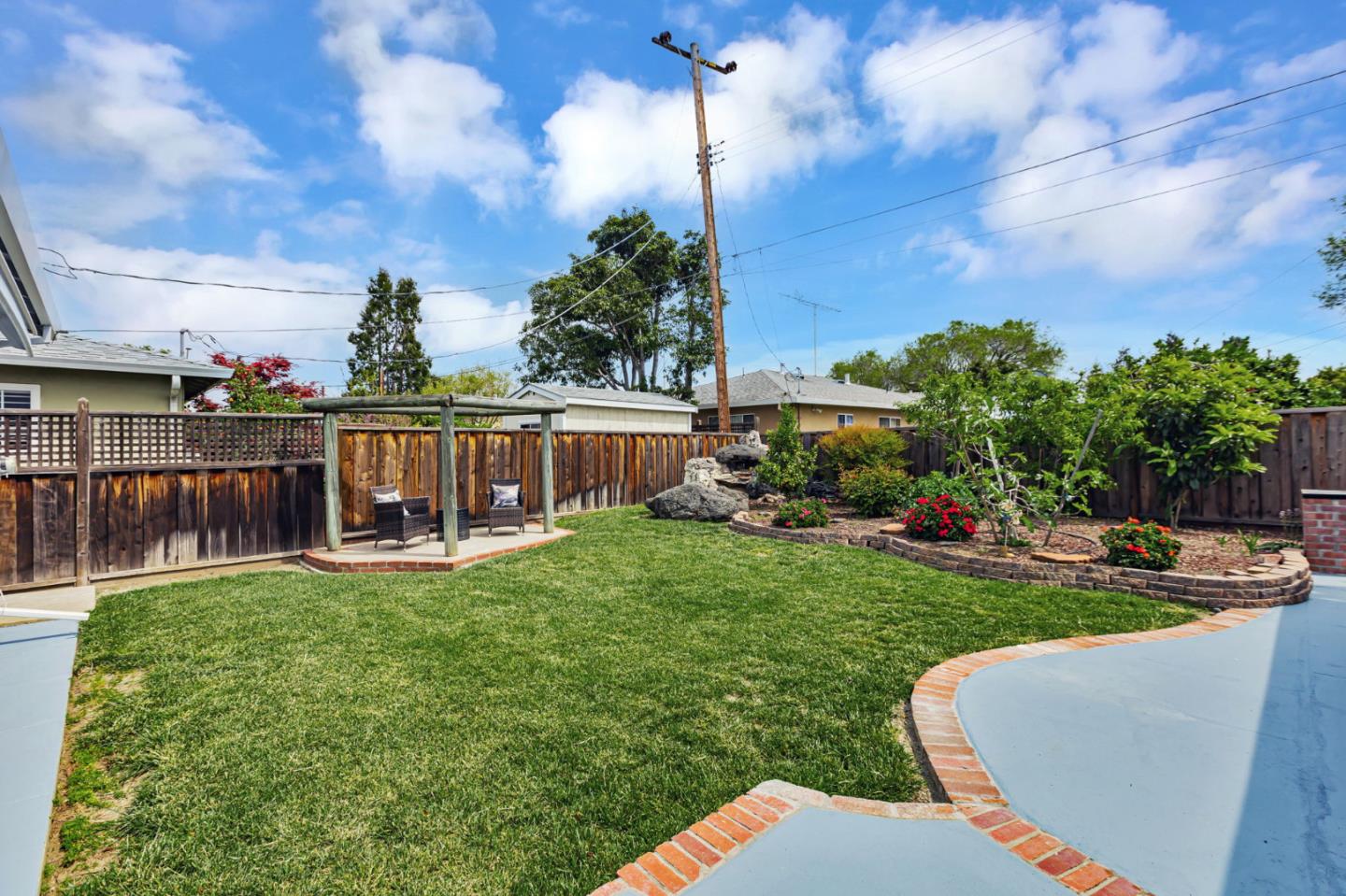 Detail Gallery Image 40 of 41 For 2806 Ruth Ct, Santa Clara,  CA 95051 - 3 Beds | 2 Baths