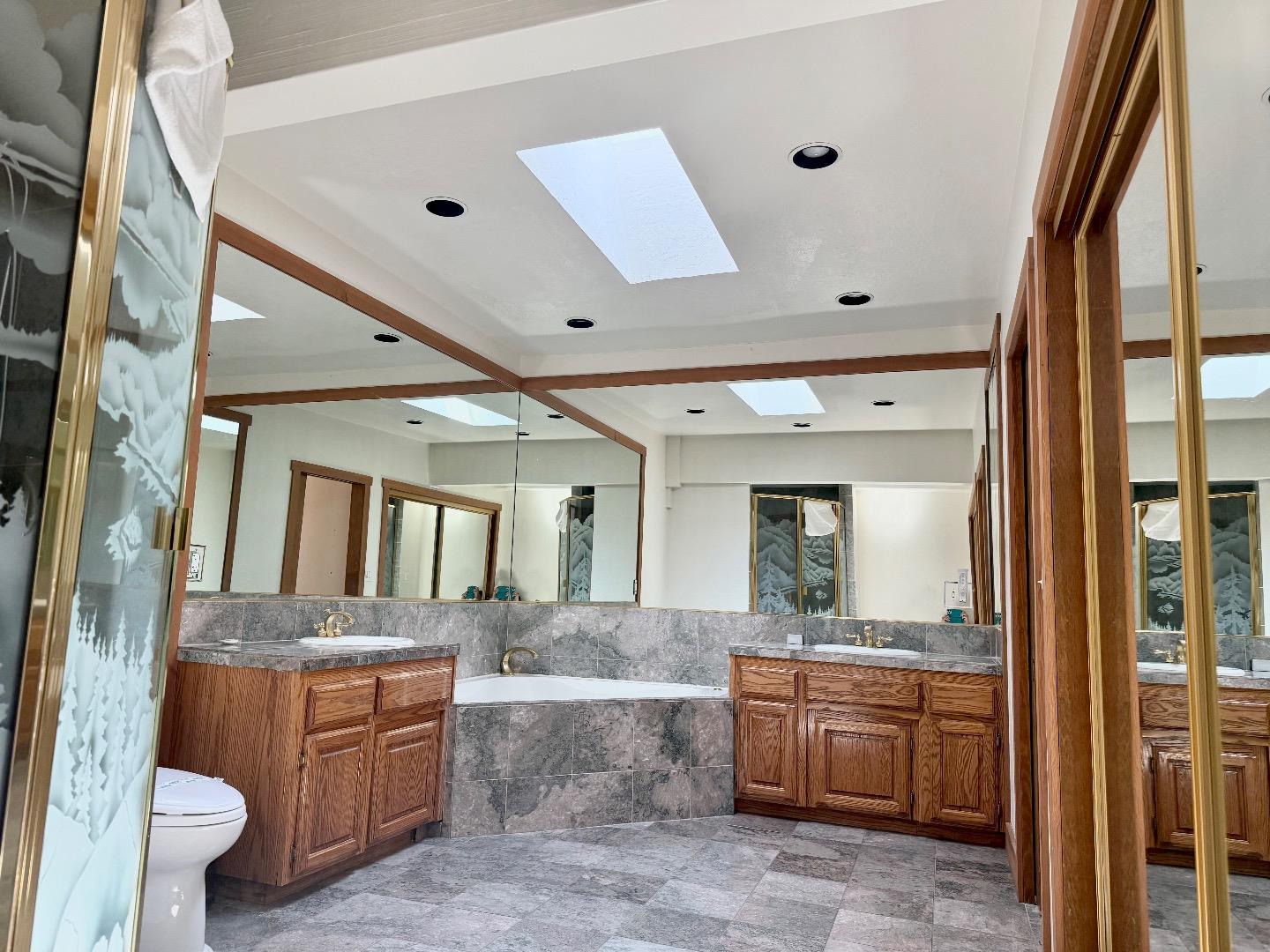Detail Gallery Image 36 of 36 For 569 Lucerne Way, South Lake Tahoe,  CA 96150 - 4 Beds | 4 Baths