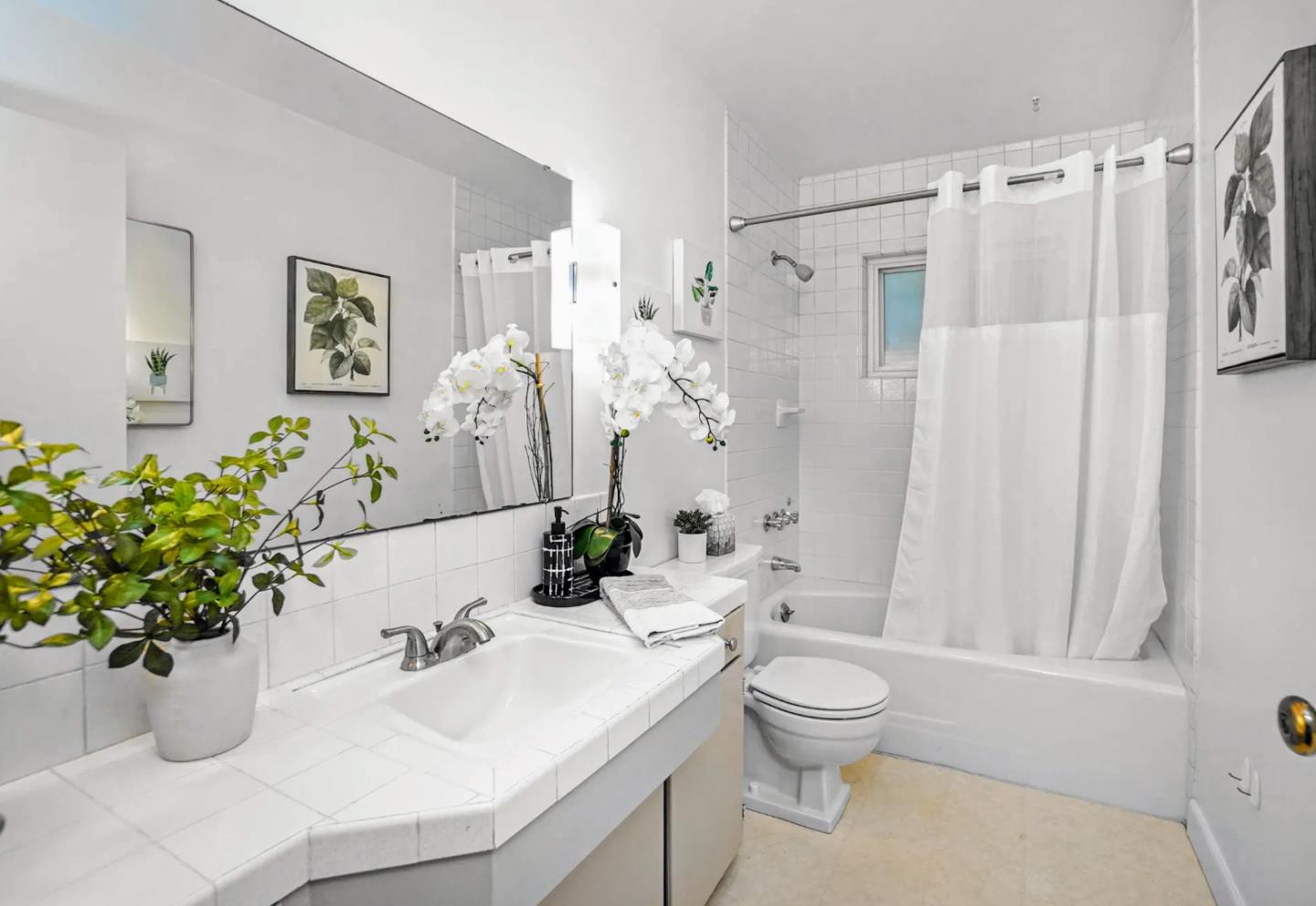 Detail Gallery Image 18 of 18 For 1068 Central Blvd, Hayward,  CA 94542 - 3 Beds | 2 Baths
