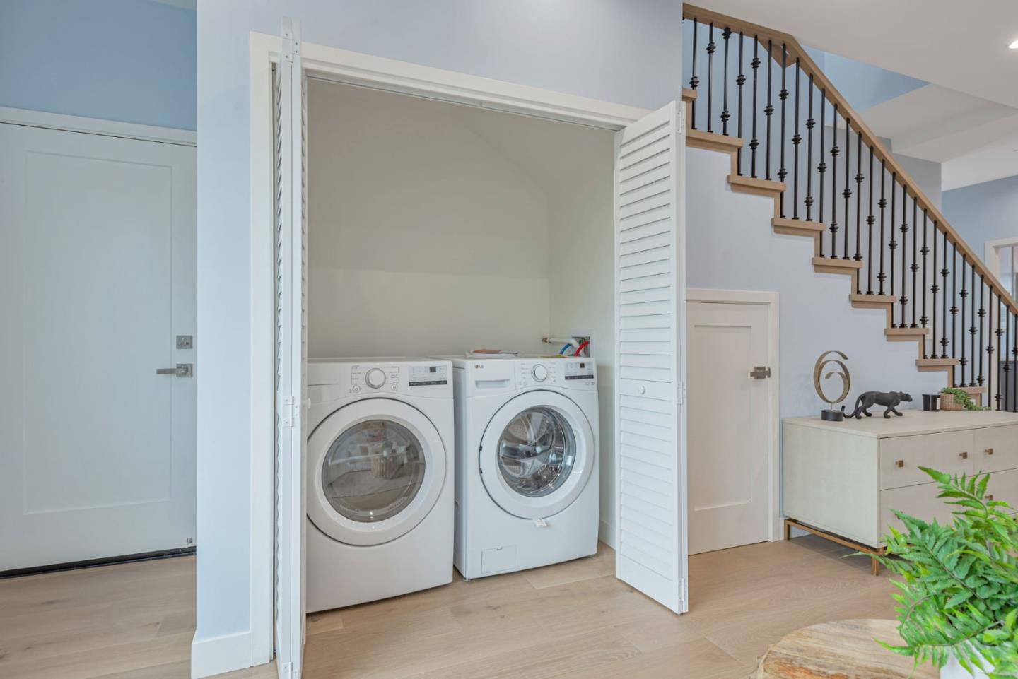 Detail Gallery Image 47 of 56 For 2514 Parkland Ct, Santa Clara,  CA 95051 - 5 Beds | 4 Baths