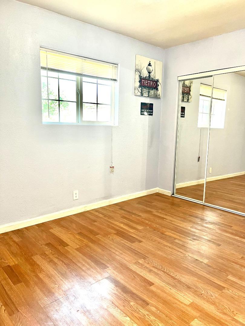 Detail Gallery Image 10 of 13 For 94 Sunset Ct, San Jose,  CA 95116 - 3 Beds | 2 Baths