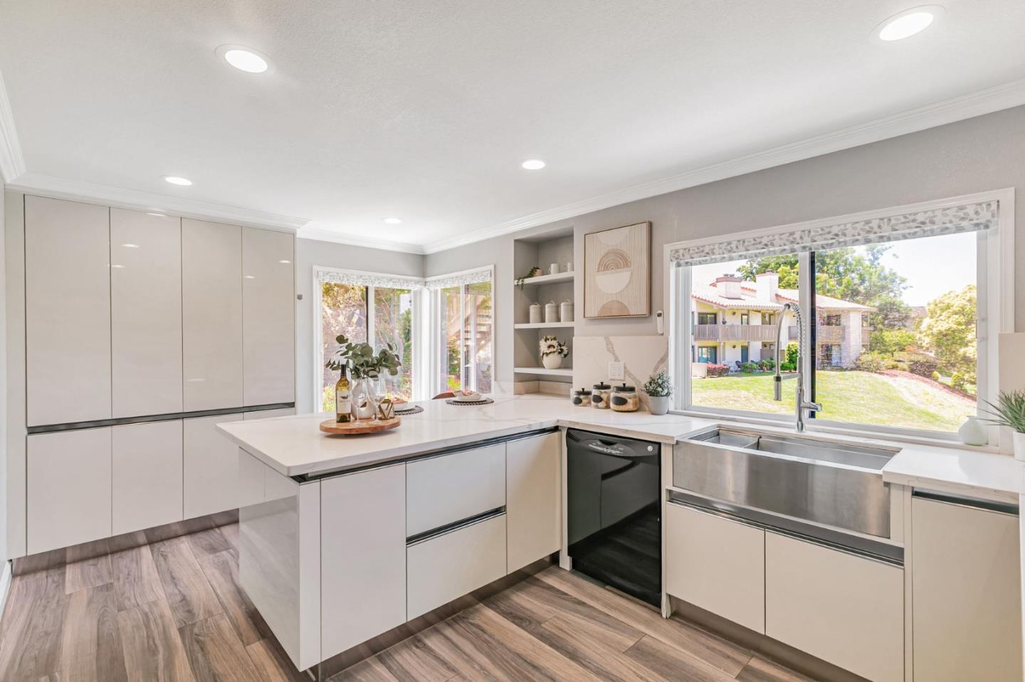 Detail Gallery Image 11 of 49 For 8377 Riesling Way, San Jose,  CA 95135 - 2 Beds | 2 Baths