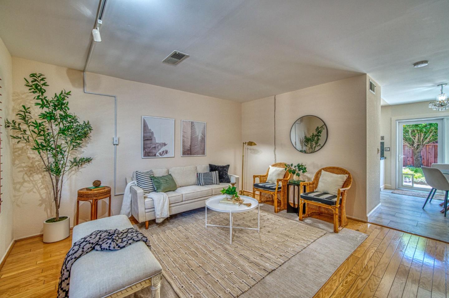 Detail Gallery Image 8 of 33 For 294 Barkentine Ct, Aptos,  CA 95003 - 2 Beds | 1 Baths
