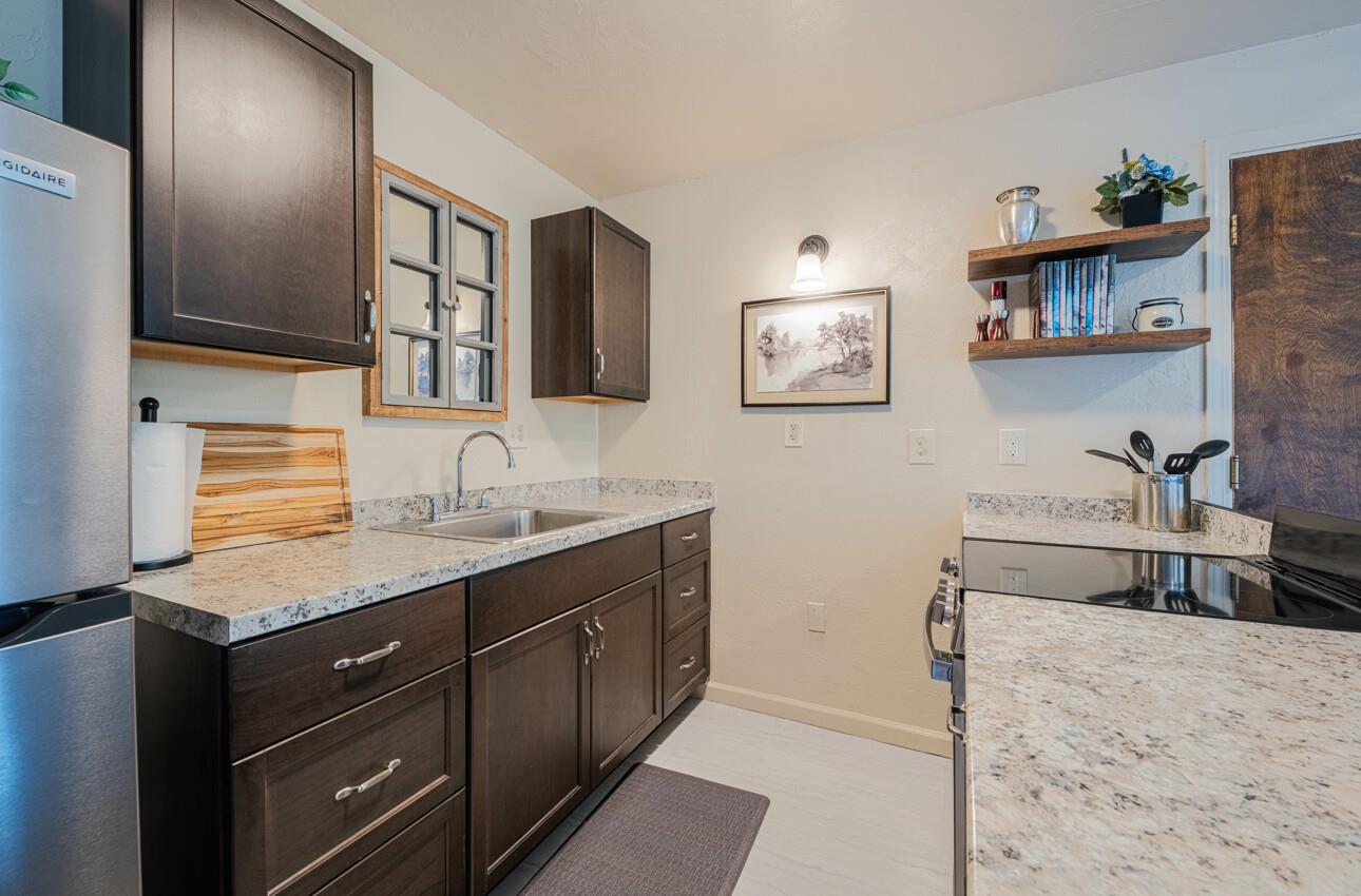 Detail Gallery Image 66 of 81 For 15847 Pleasant Valley Ln, Salinas,  CA 93908 - 4 Beds | 3 Baths