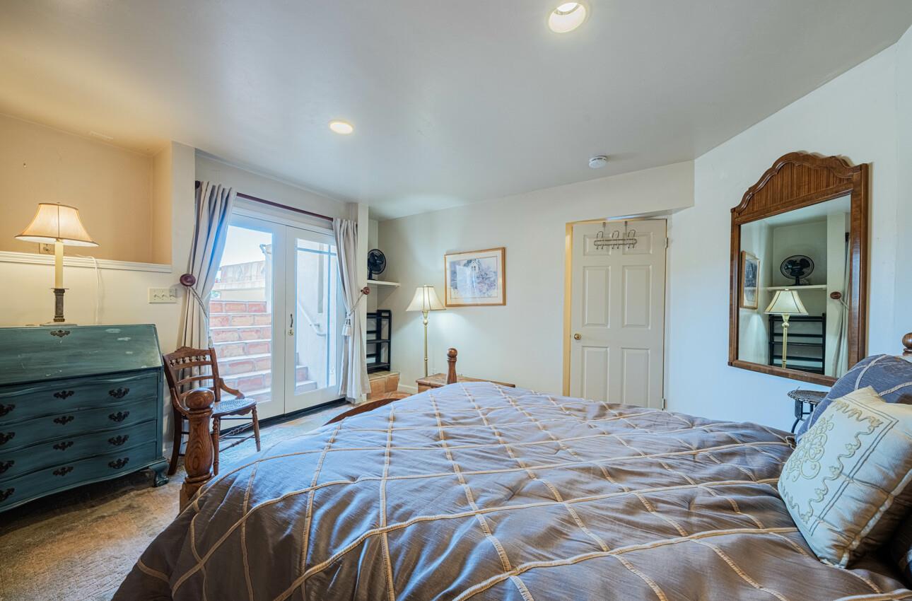 Detail Gallery Image 69 of 81 For 15847 Pleasant Valley Ln, Salinas,  CA 93908 - 4 Beds | 3 Baths