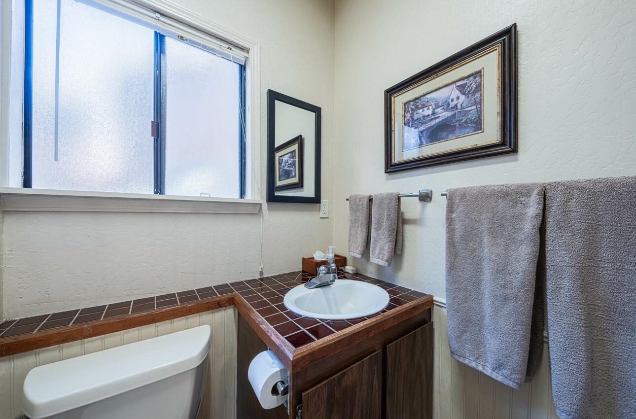 Detail Gallery Image 71 of 81 For 15847 Pleasant Valley Ln, Salinas,  CA 93908 - 4 Beds | 3 Baths