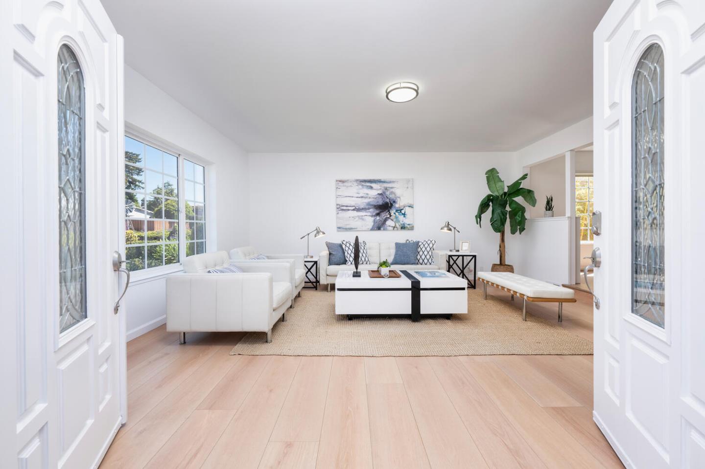 Detail Gallery Image 8 of 39 For 855 Mosswood Ln, Millbrae,  CA 94030 - 3 Beds | 2 Baths