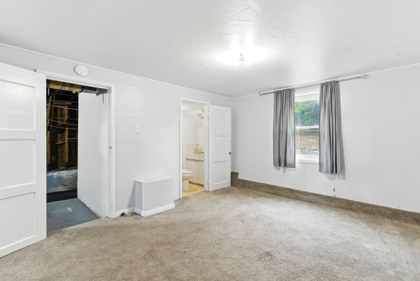 Detail Gallery Image 15 of 23 For 662 Colby St, San Francisco,  CA 94134 - 3 Beds | 2 Baths