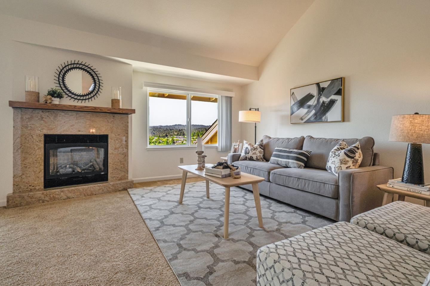 Detail Gallery Image 5 of 28 For 127 Arabian Way, Scotts Valley,  CA 95066 - 3 Beds | 2 Baths