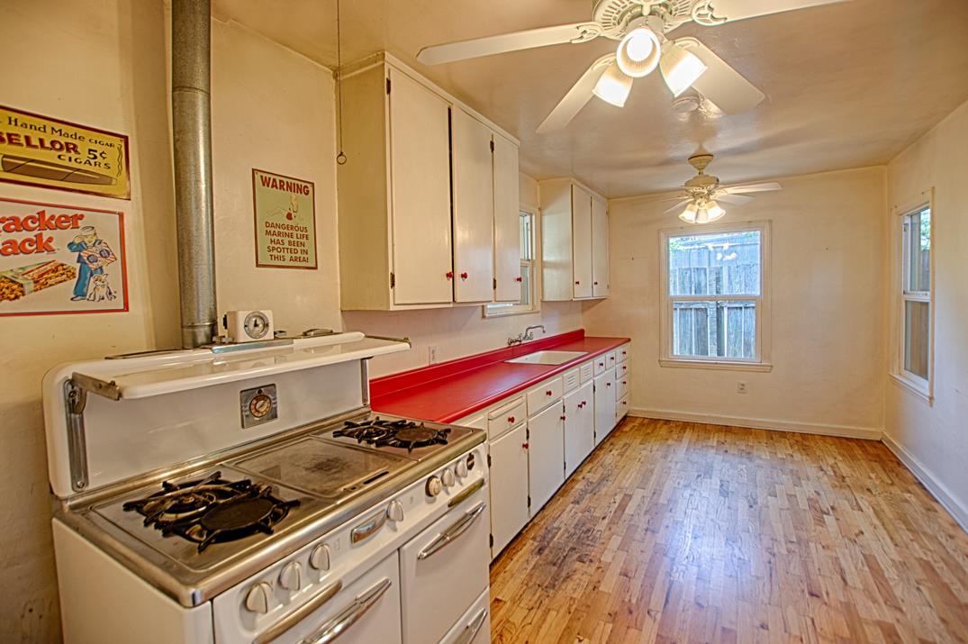 Detail Gallery Image 5 of 17 For 6030 Plateau Dr, Felton,  CA 95018 - 2 Beds | 1 Baths
