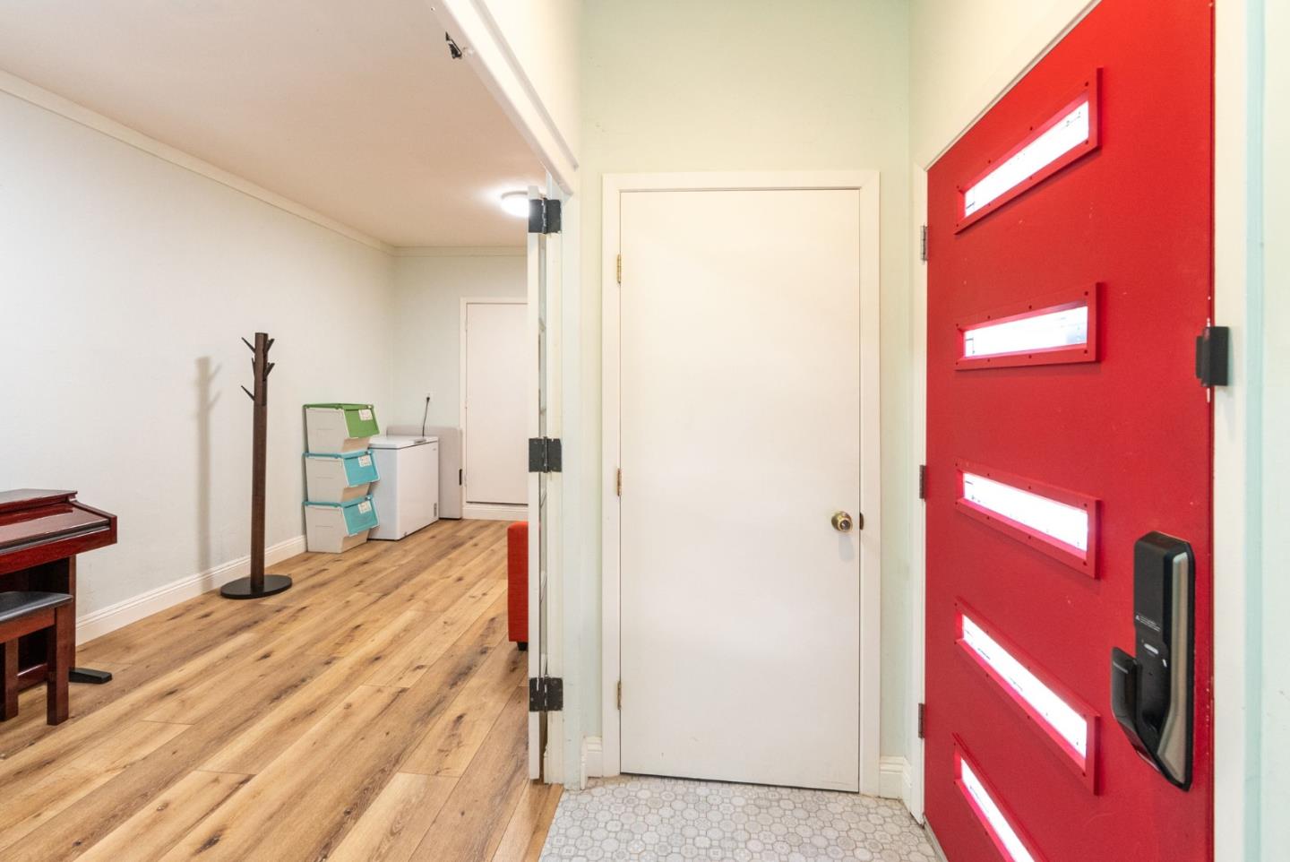 Detail Gallery Image 6 of 36 For 19150 Beardsley Rd, Los Gatos,  CA 95033 - 2 Beds | 2 Baths