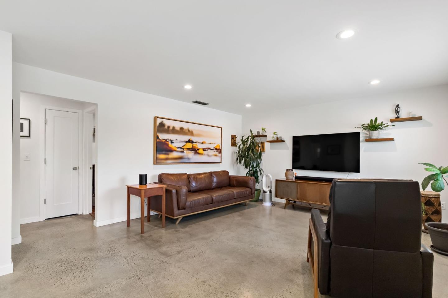 Detail Gallery Image 16 of 58 For 1435 Ruby Ct #1,  Capitola,  CA 95010 - 2 Beds | 1 Baths