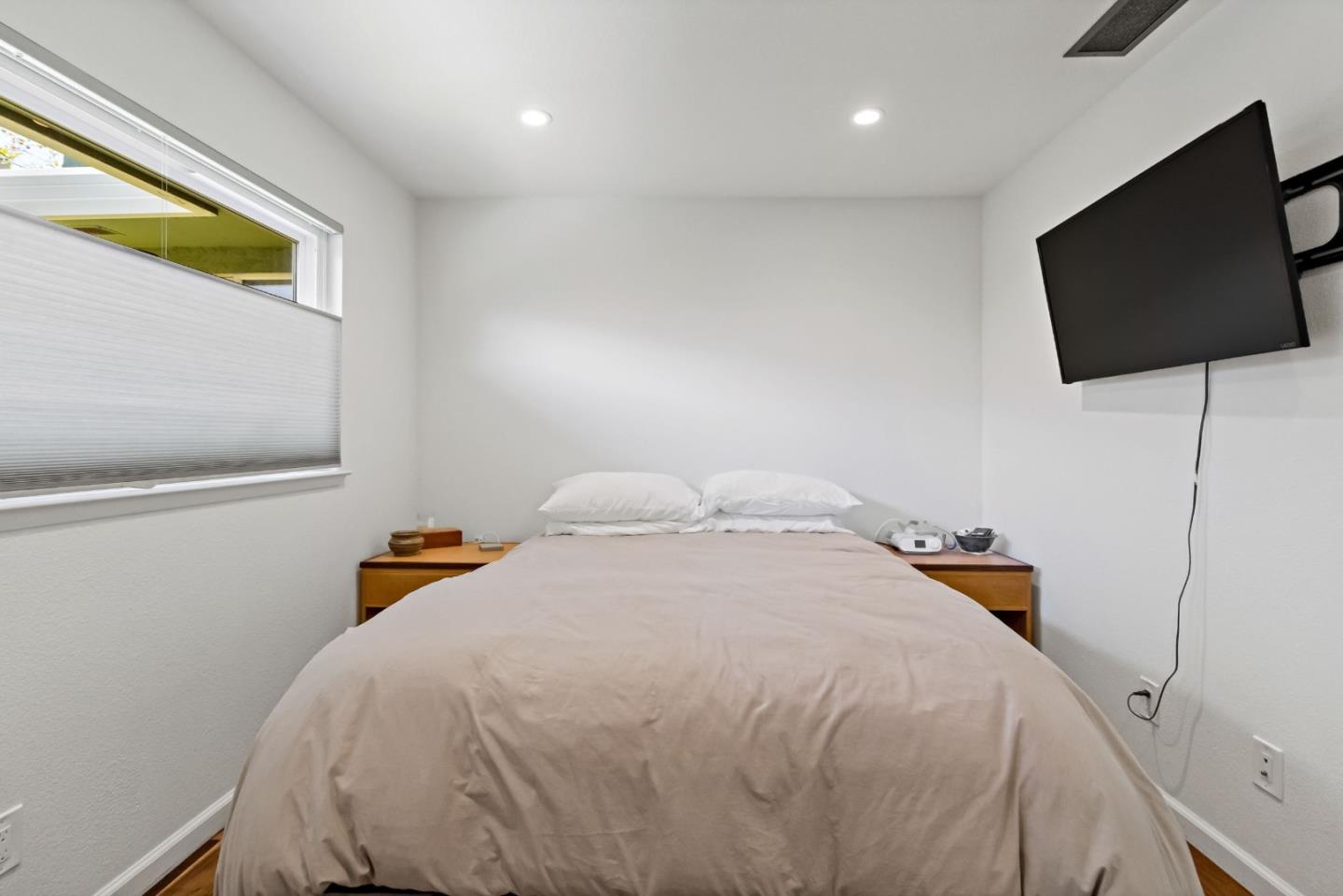 Detail Gallery Image 29 of 58 For 1435 Ruby Ct #1,  Capitola,  CA 95010 - 2 Beds | 1 Baths