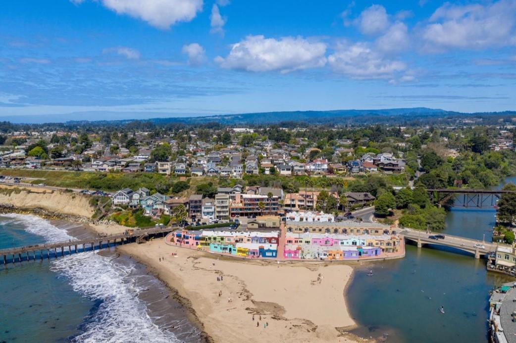Detail Gallery Image 57 of 58 For 1435 Ruby Ct #1,  Capitola,  CA 95010 - 2 Beds | 1 Baths