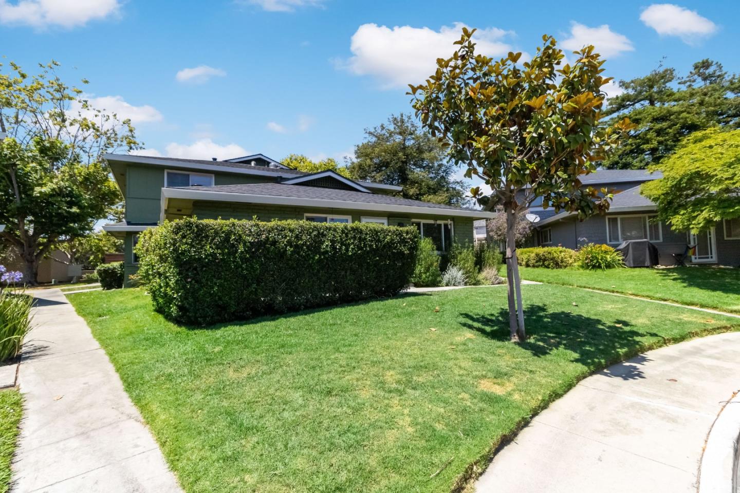 Detail Gallery Image 8 of 58 For 1435 Ruby Ct #1,  Capitola,  CA 95010 - 2 Beds | 1 Baths