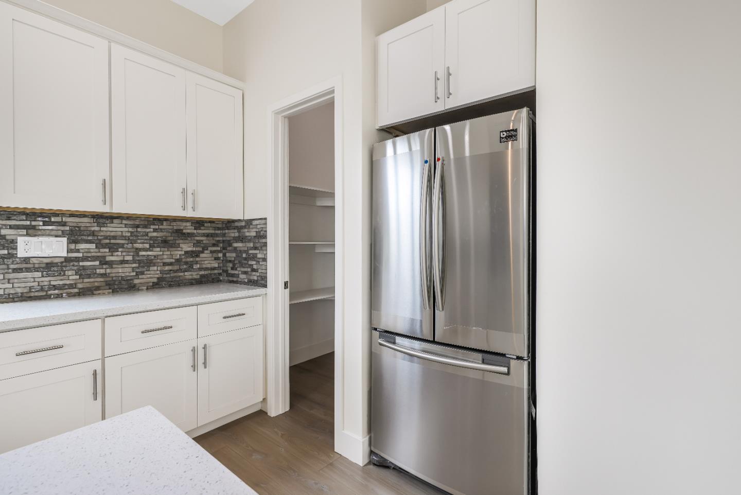 Detail Gallery Image 19 of 87 For 401 San Luis Ave, Watsonville,  CA 95076 - 3 Beds | 3/1 Baths