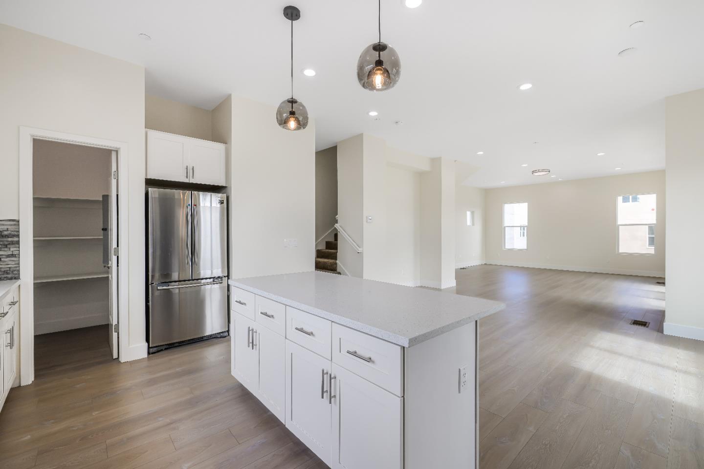 Detail Gallery Image 20 of 87 For 401 San Luis Ave, Watsonville,  CA 95076 - 3 Beds | 3/1 Baths