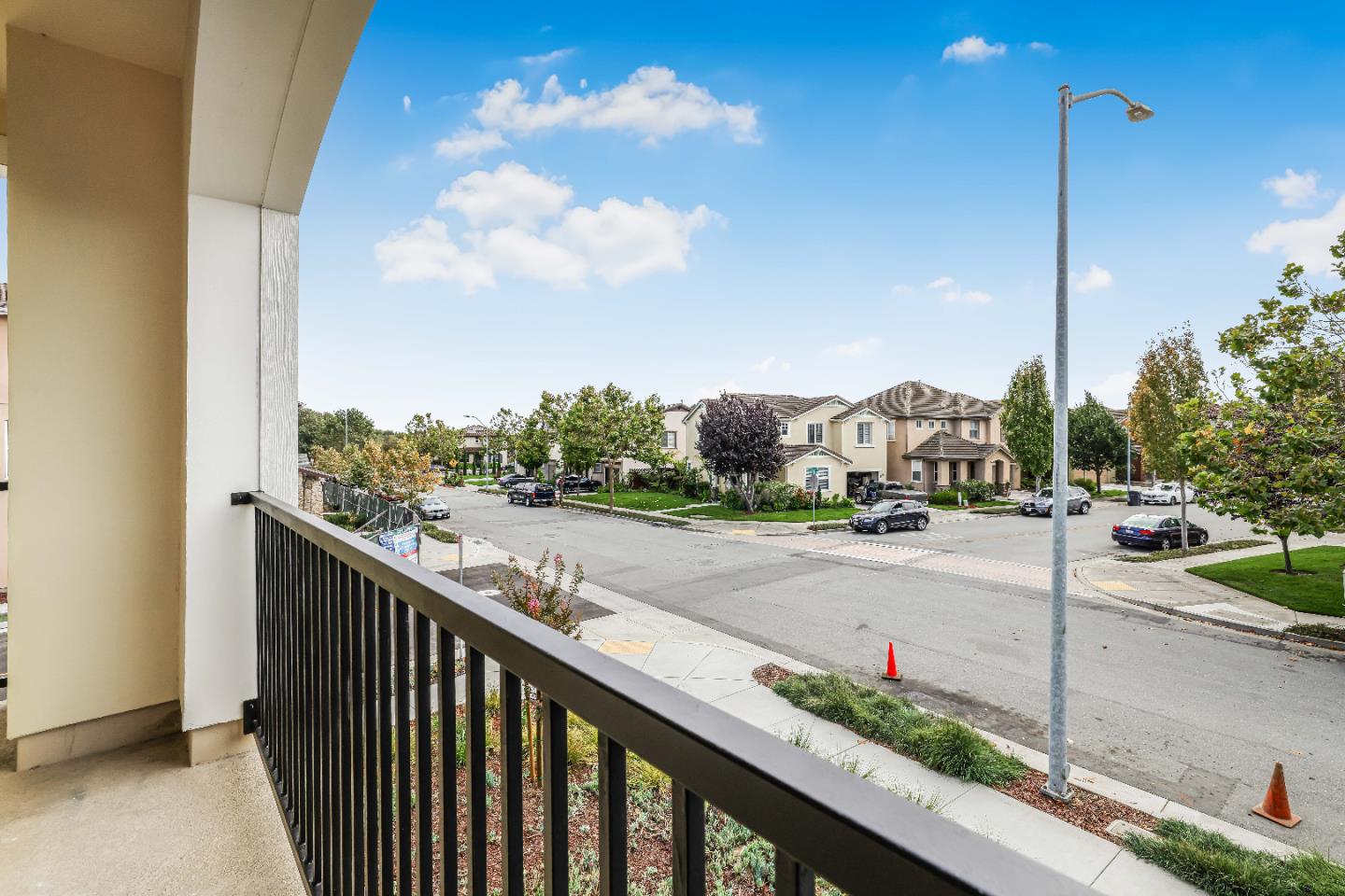 Detail Gallery Image 39 of 87 For 401 San Luis Ave, Watsonville,  CA 95076 - 3 Beds | 3/1 Baths