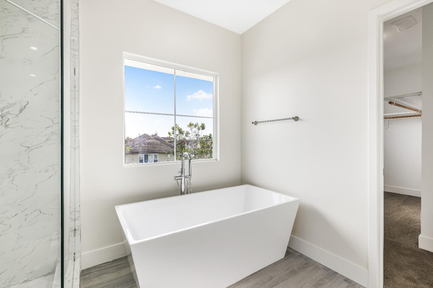Detail Gallery Image 43 of 87 For 401 San Luis Ave, Watsonville,  CA 95076 - 3 Beds | 3/1 Baths