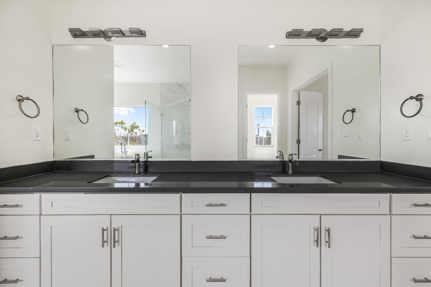 Detail Gallery Image 64 of 87 For 401 San Luis Ave, Watsonville,  CA 95076 - 3 Beds | 3/1 Baths