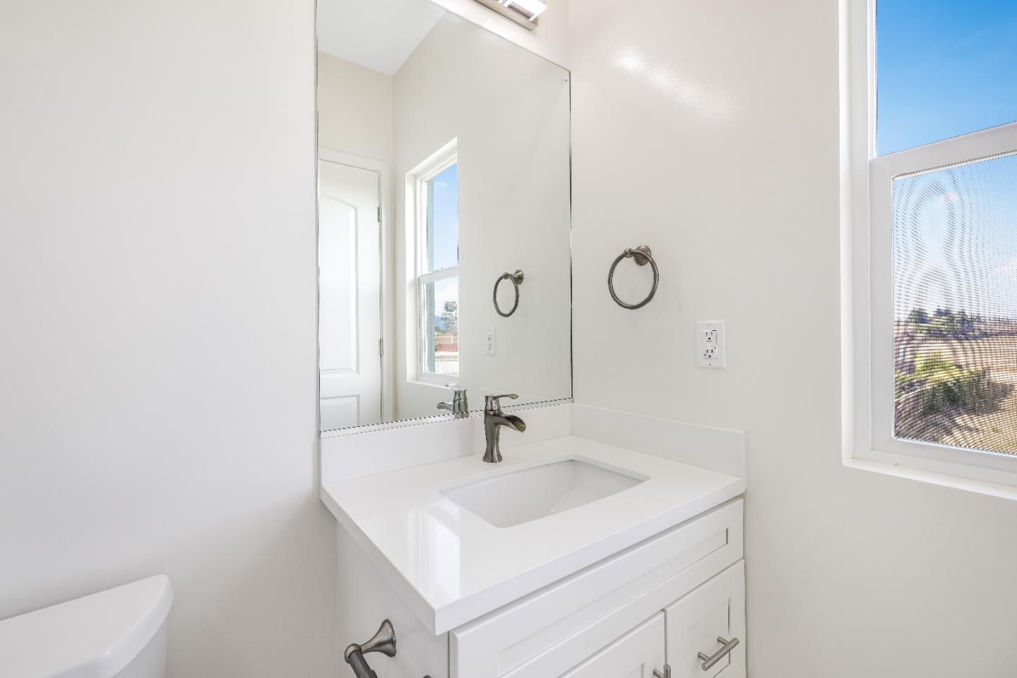 Detail Gallery Image 75 of 87 For 401 San Luis Ave, Watsonville,  CA 95076 - 3 Beds | 3/1 Baths