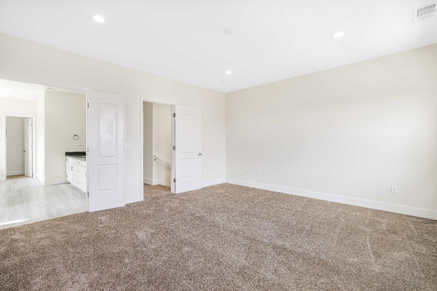 Detail Gallery Image 79 of 87 For 401 San Luis Ave, Watsonville,  CA 95076 - 3 Beds | 3/1 Baths