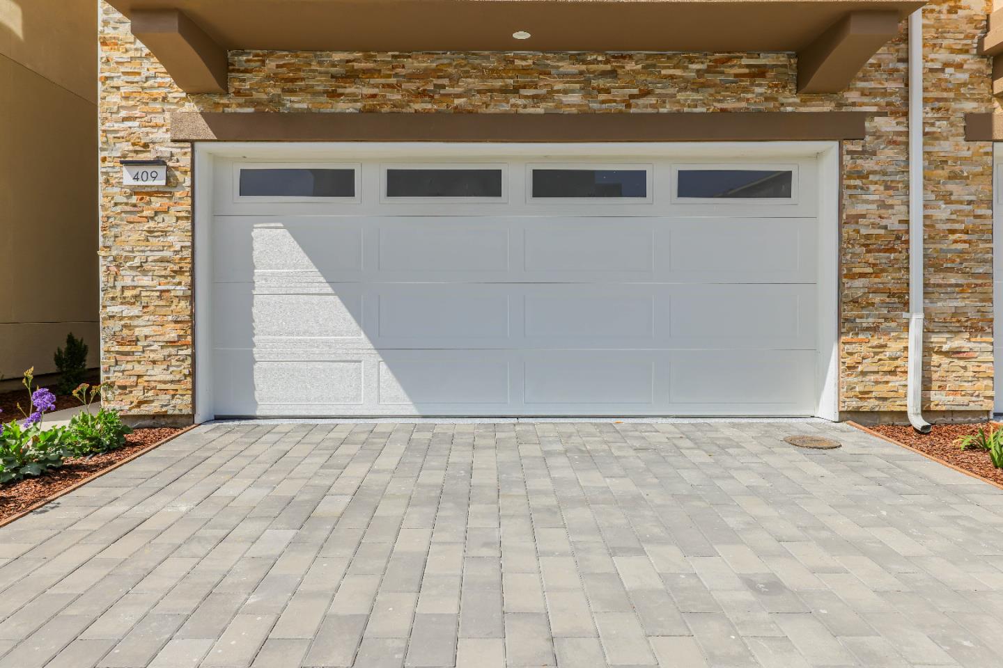 Detail Gallery Image 2 of 83 For 409 San Luis Ave, Watsonville,  CA 95076 - 3 Beds | 3/1 Baths
