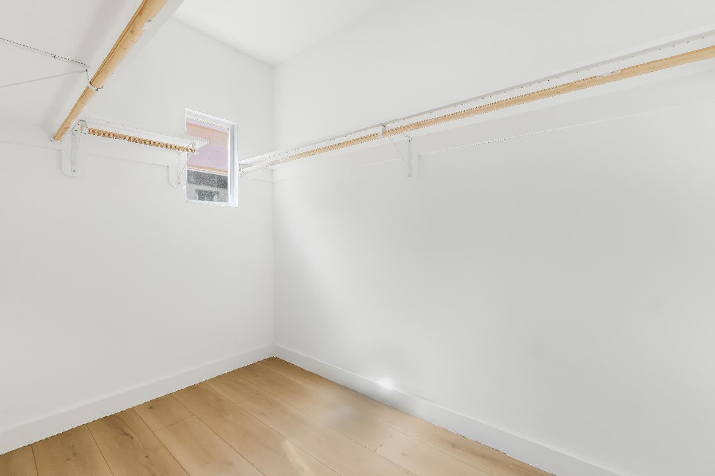 Detail Gallery Image 29 of 83 For 409 San Luis Ave, Watsonville,  CA 95076 - 3 Beds | 3/1 Baths