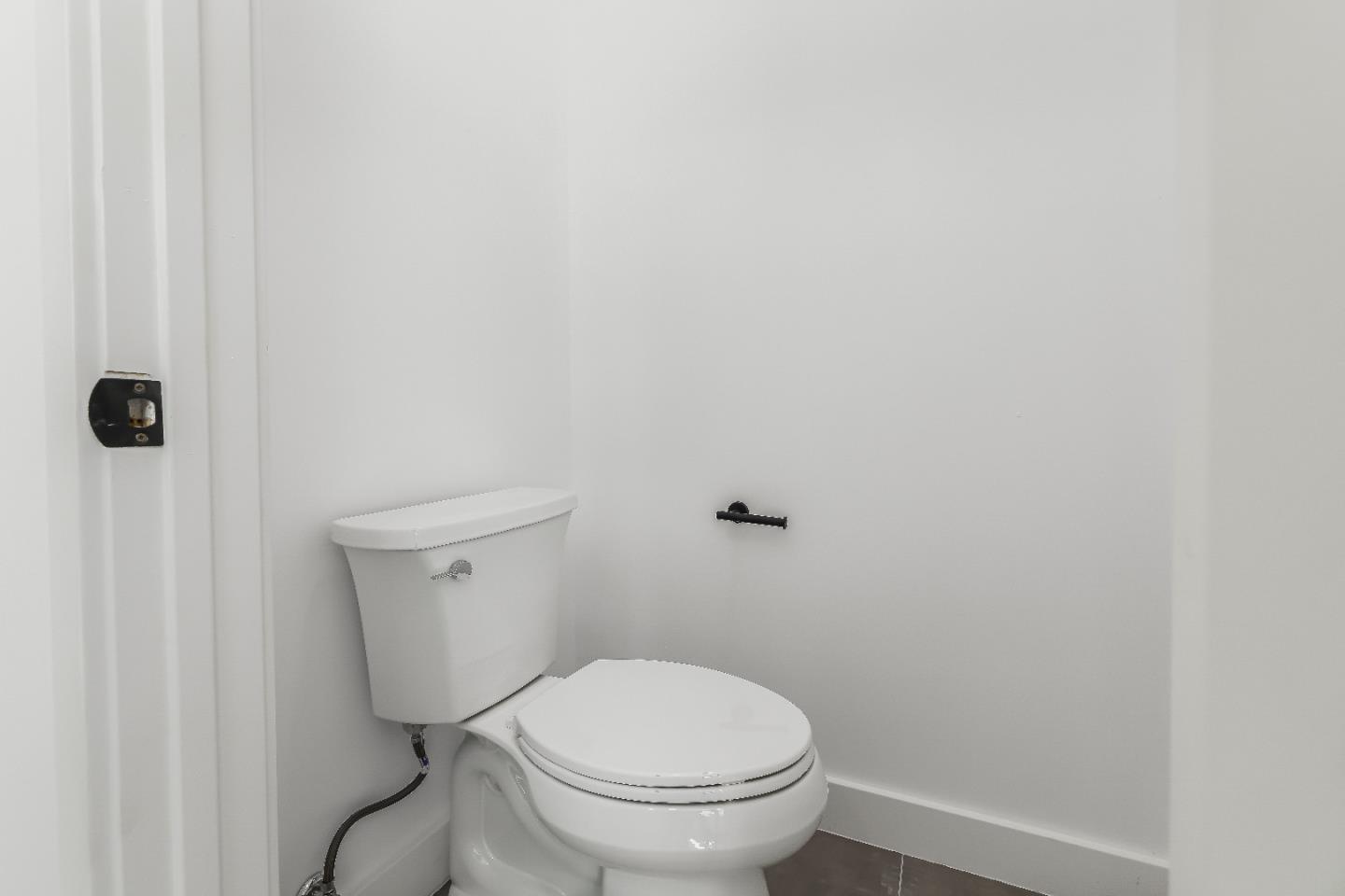 Detail Gallery Image 30 of 83 For 409 San Luis Ave, Watsonville,  CA 95076 - 3 Beds | 3/1 Baths