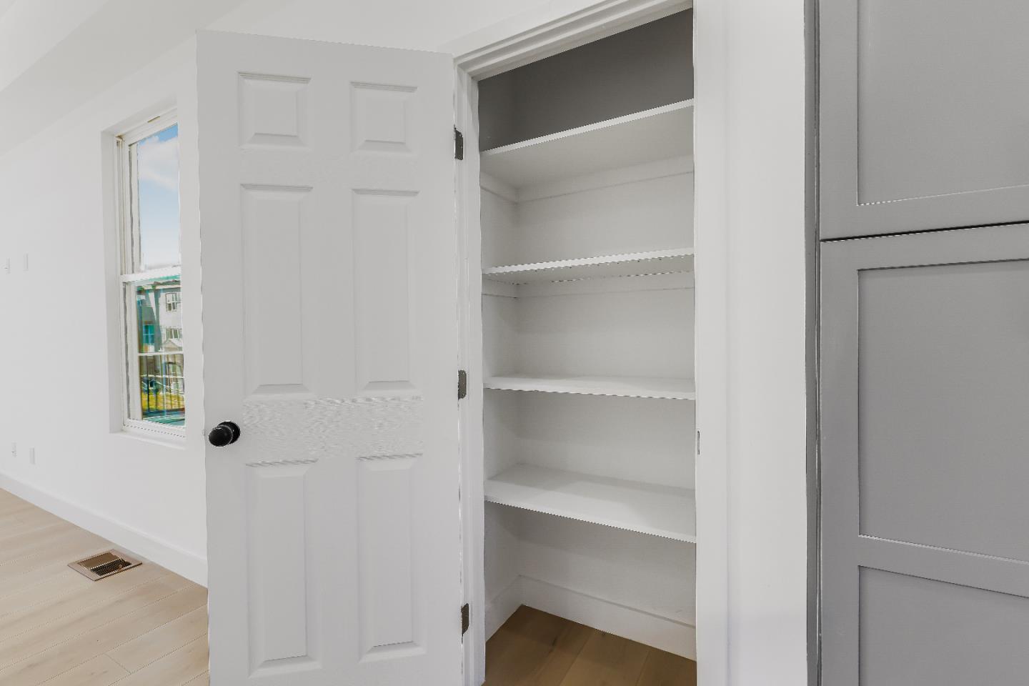 Detail Gallery Image 33 of 83 For 409 San Luis Ave, Watsonville,  CA 95076 - 3 Beds | 3/1 Baths