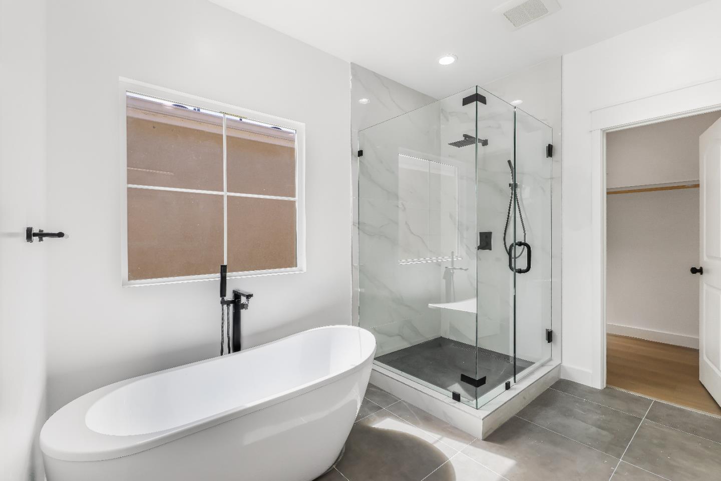 Detail Gallery Image 38 of 83 For 409 San Luis Ave, Watsonville,  CA 95076 - 3 Beds | 3/1 Baths