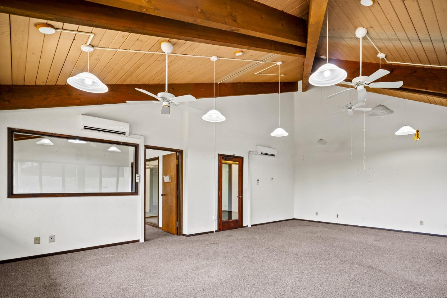 Detail Gallery Image 24 of 25 For 46 Garden Court, Monterey,  CA 93940 - – Beds | – Baths