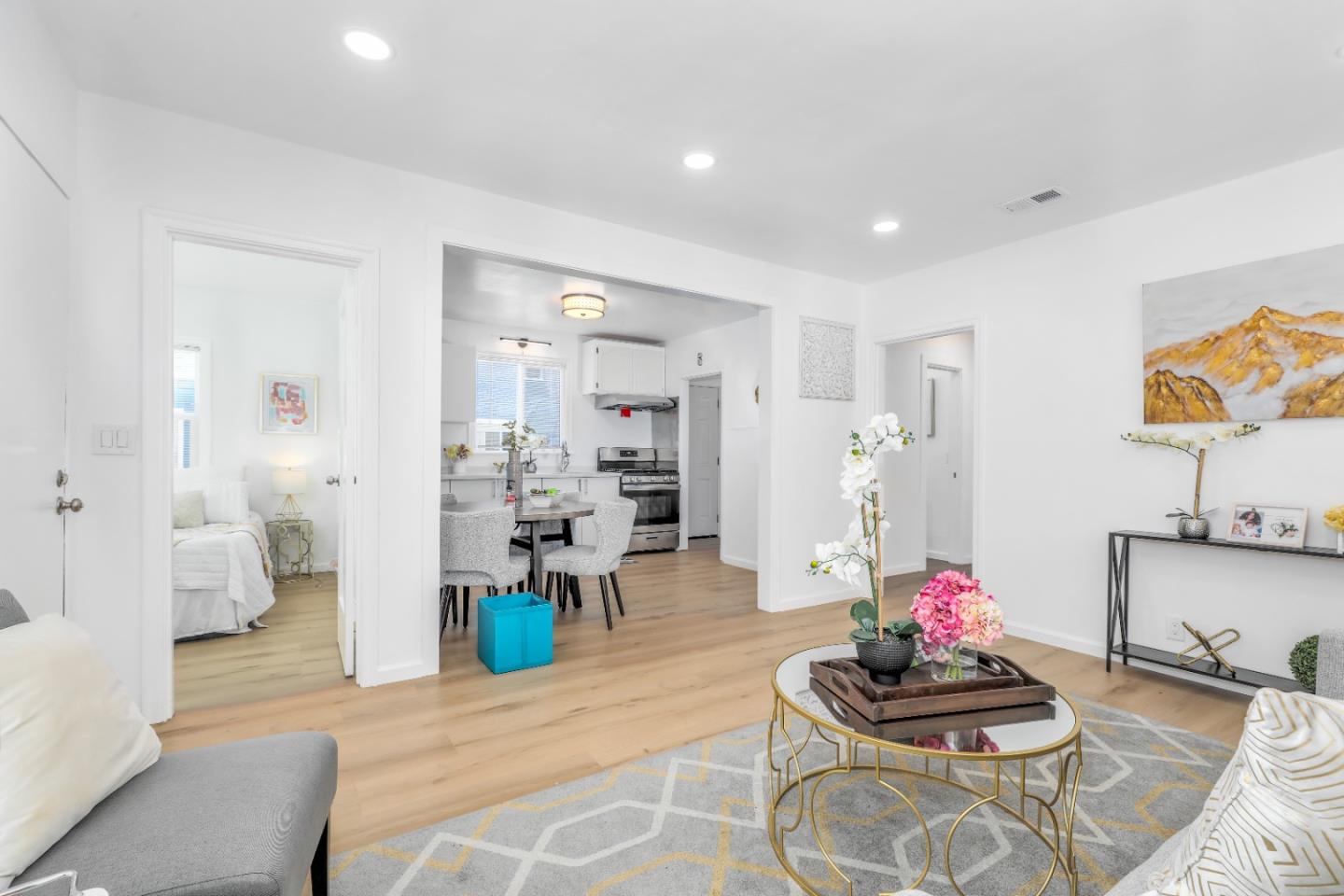 Detail Gallery Image 4 of 37 For 1854 Hays St, San Leandro,  CA 94577 - 3 Beds | 2 Baths