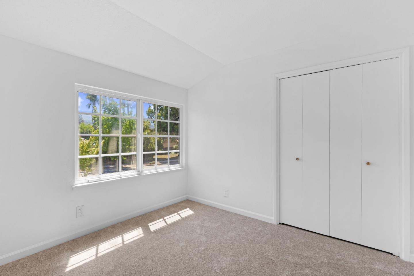 Detail Gallery Image 36 of 53 For 6826 Glenview Dr, San Jose,  CA 95120 - 5 Beds | 2/1 Baths
