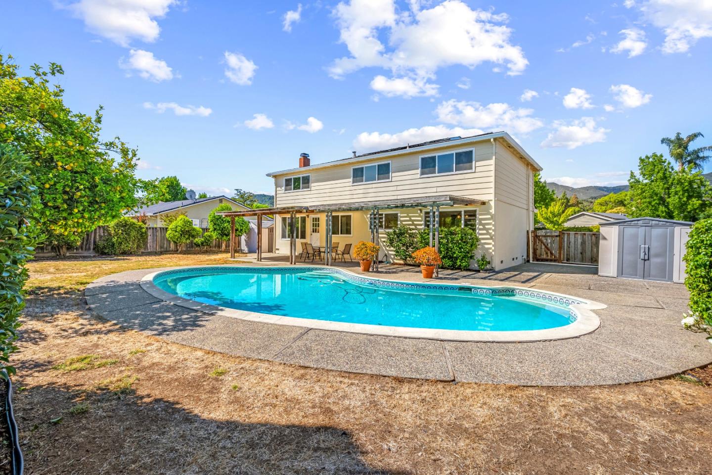 Detail Gallery Image 40 of 53 For 6826 Glenview Dr, San Jose,  CA 95120 - 5 Beds | 2/1 Baths