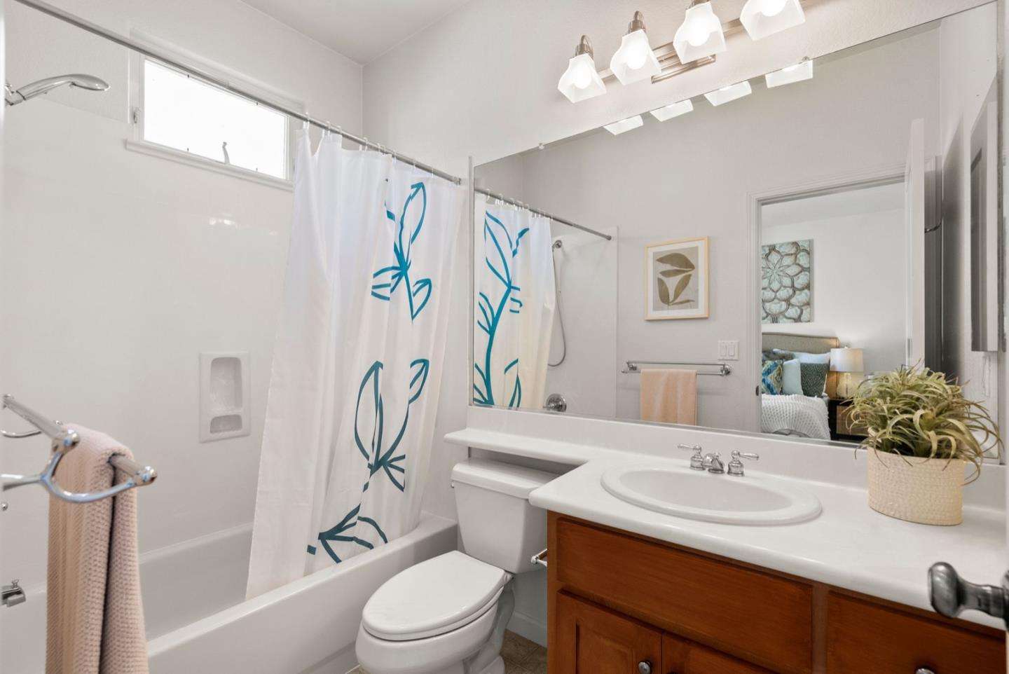 Detail Gallery Image 18 of 40 For 952 Cole Pl, Santa Clara,  CA 95054 - 3 Beds | 3 Baths