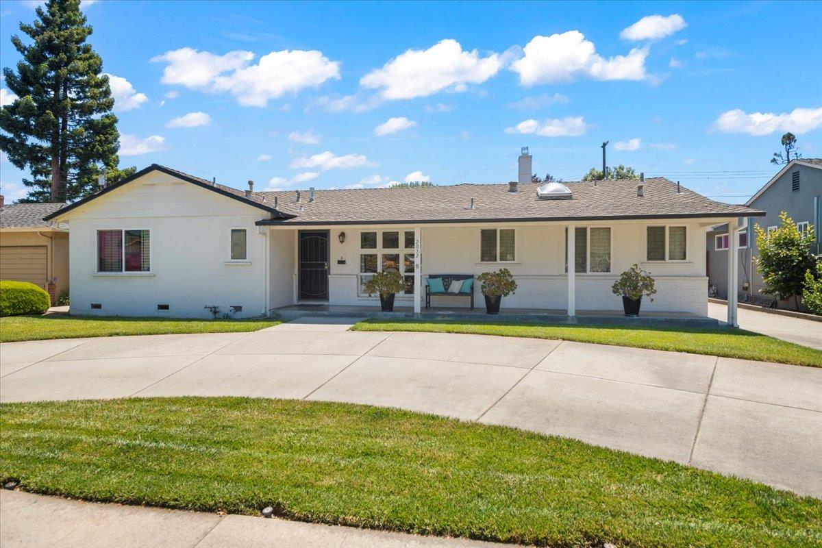 2032 W Hedding ST, San Jose CA 95128