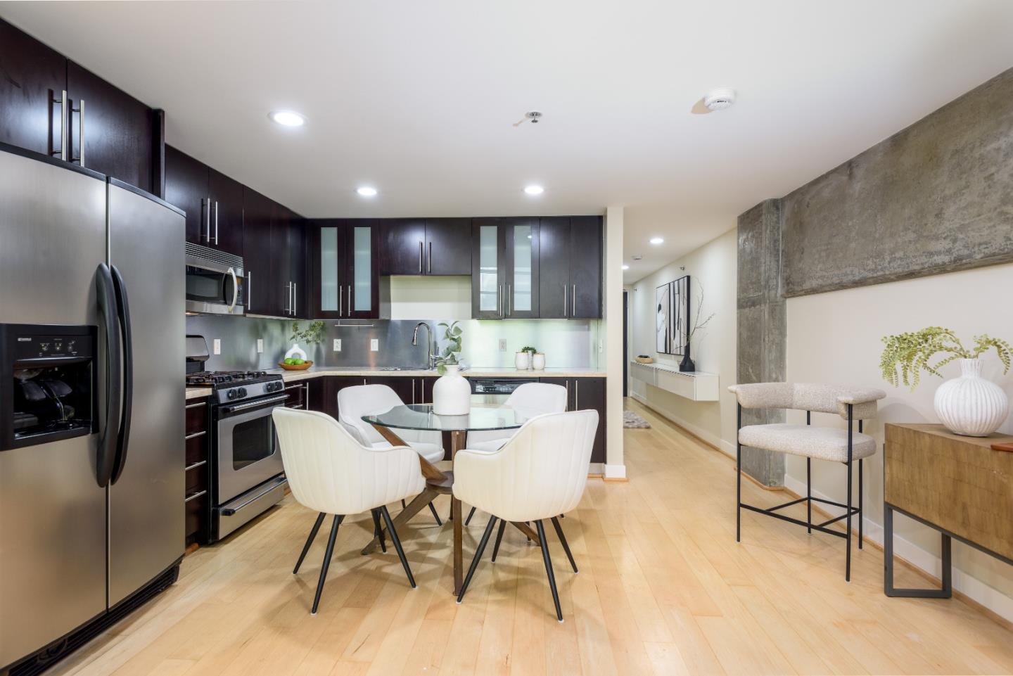 Detail Gallery Image 6 of 23 For 200 Brannan St #204,  San Francisco,  CA 94107 - 1 Beds | 2 Baths