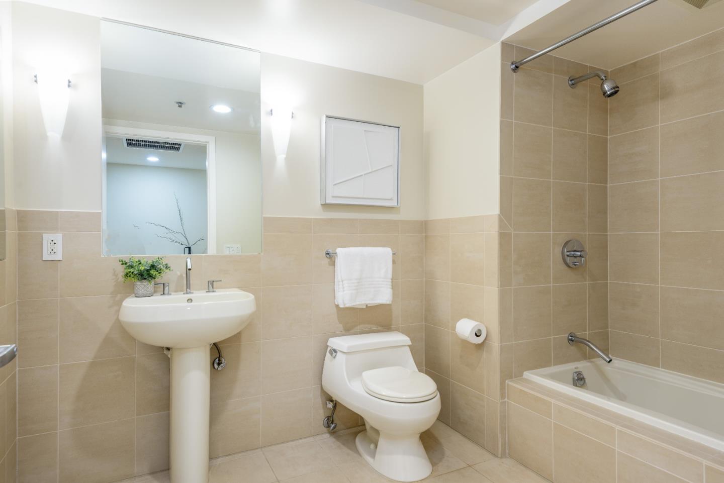 Detail Gallery Image 9 of 23 For 200 Brannan St #204,  San Francisco,  CA 94107 - 1 Beds | 2 Baths
