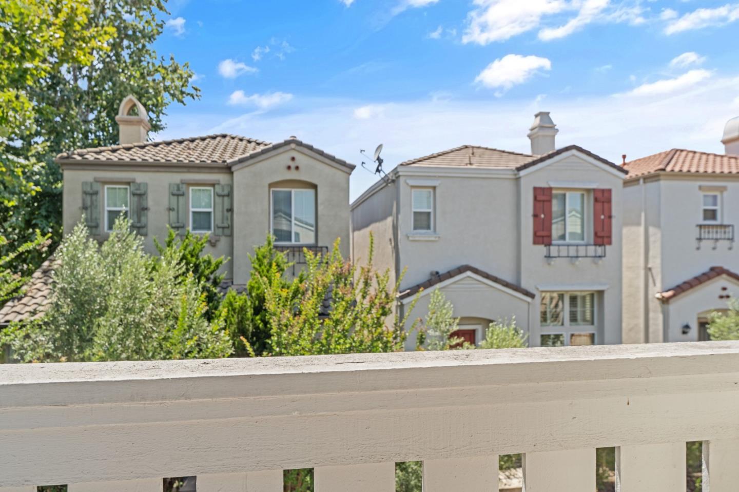 Detail Gallery Image 31 of 38 For 850 Foxworthy Ave, San Jose,  CA 95125 - 4 Beds | 3 Baths