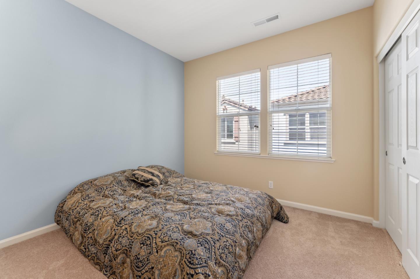 Detail Gallery Image 32 of 38 For 850 Foxworthy Ave, San Jose,  CA 95125 - 4 Beds | 3 Baths