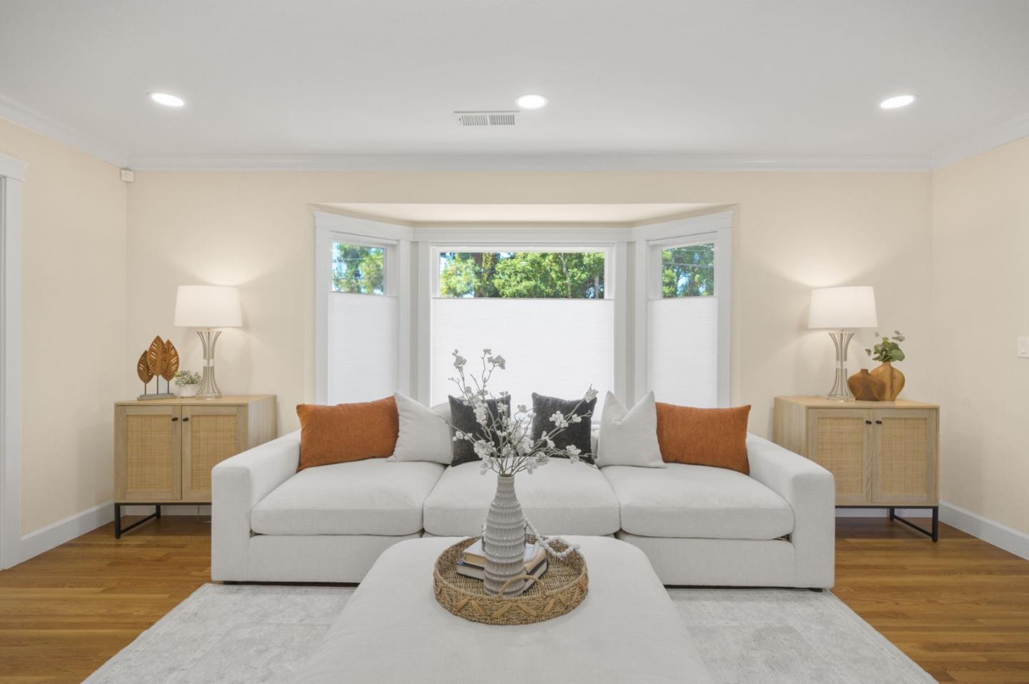 Detail Gallery Image 10 of 49 For 162 Mountain View Ave, San Jose,  CA 95127 - 3 Beds | 1/1 Baths