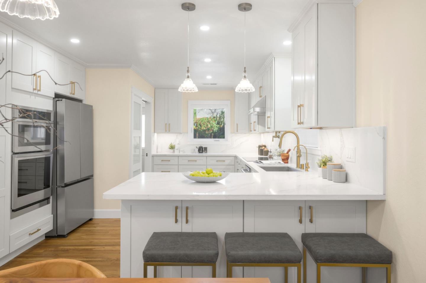 Detail Gallery Image 15 of 49 For 162 Mountain View Ave, San Jose,  CA 95127 - 3 Beds | 1/1 Baths
