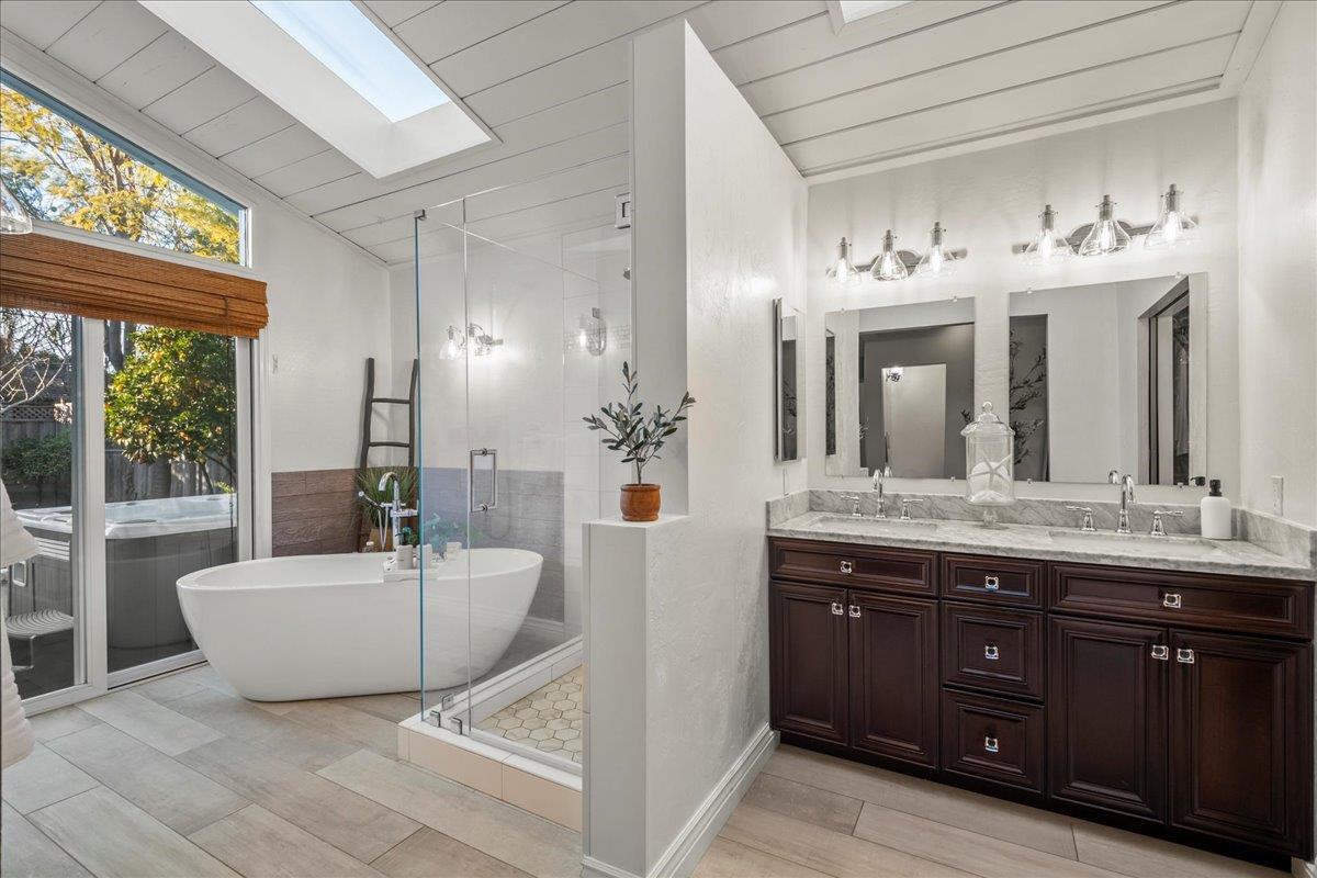 Detail Gallery Image 24 of 61 For 305 Albert Dr, Los Gatos,  CA 95032 - 4 Beds | 3/1 Baths